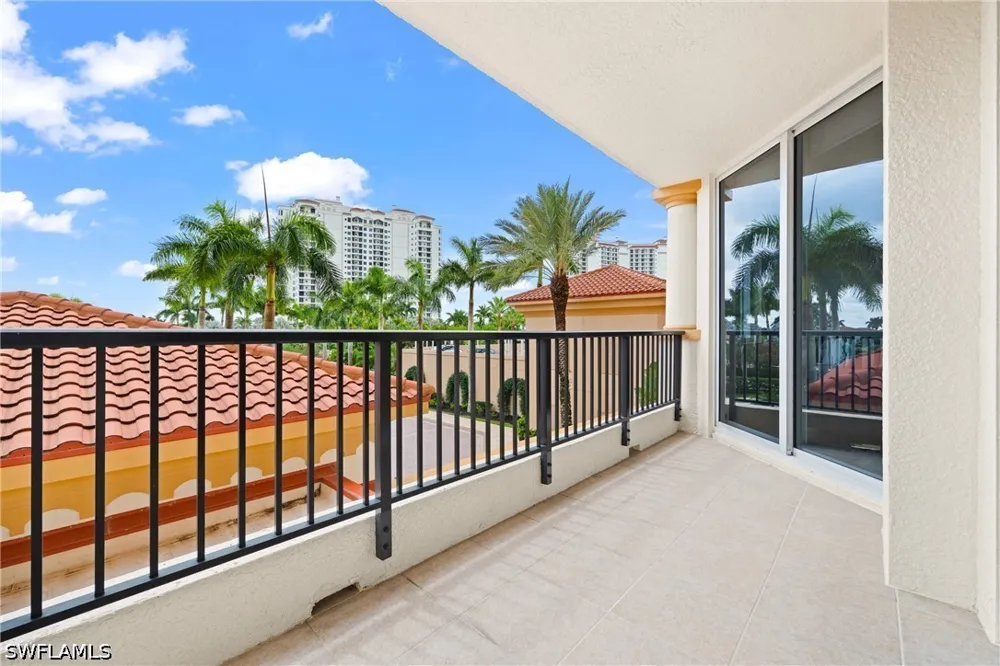 Borghese Lane #203 Naples, FL 34114