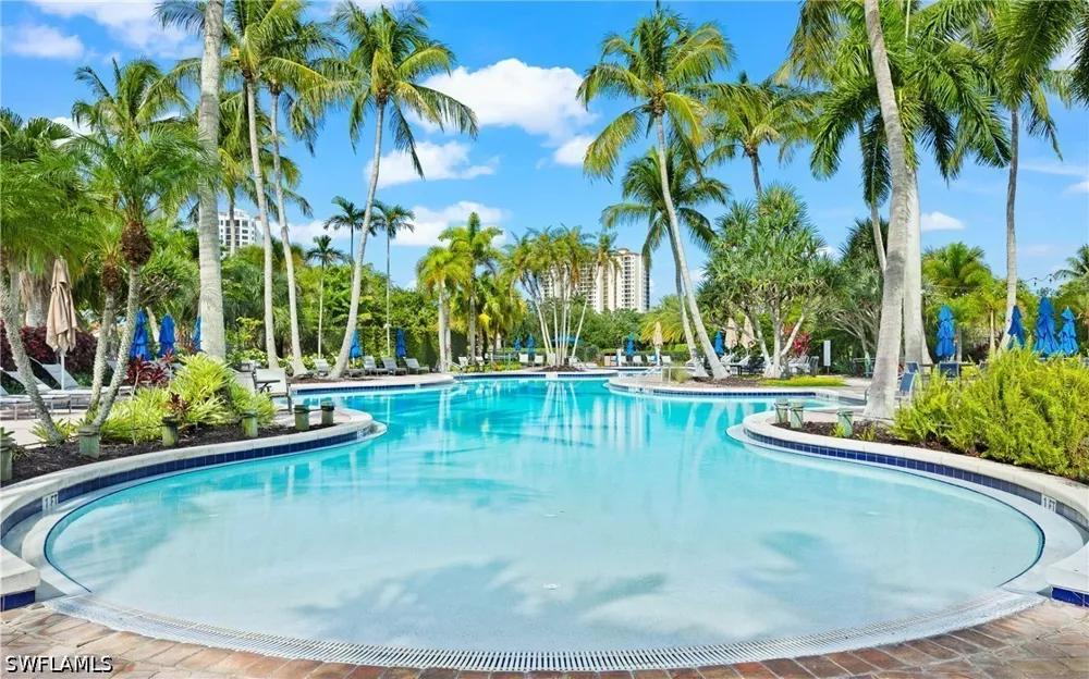 Borghese Lane #203 Naples, FL 34114