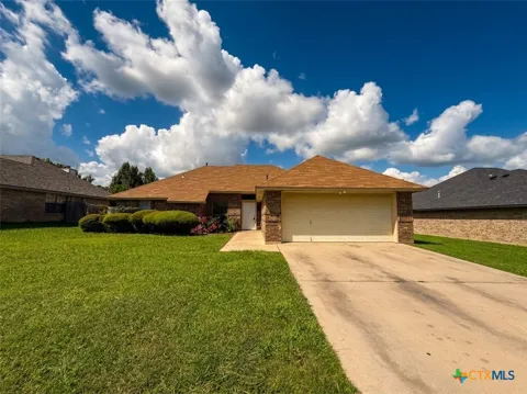 1815 Diana Lane