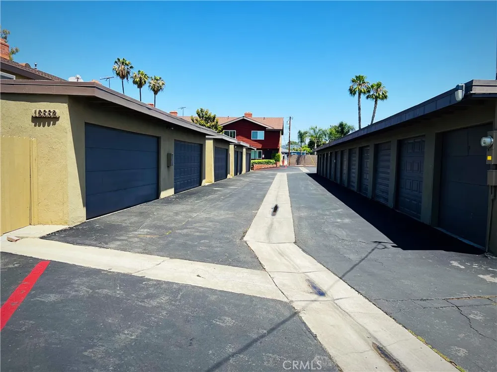 13666 Red Hill #63 Tustin, CA 92780