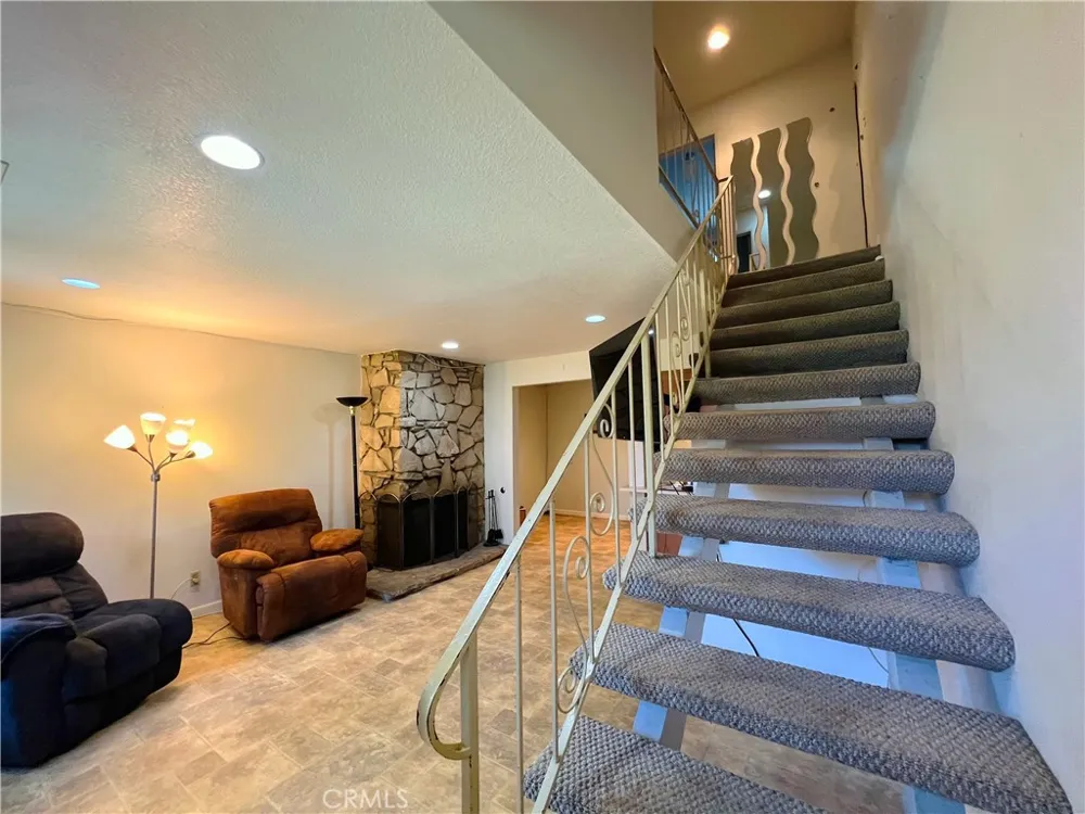 13666 Red Hill #63 Tustin, CA 92780