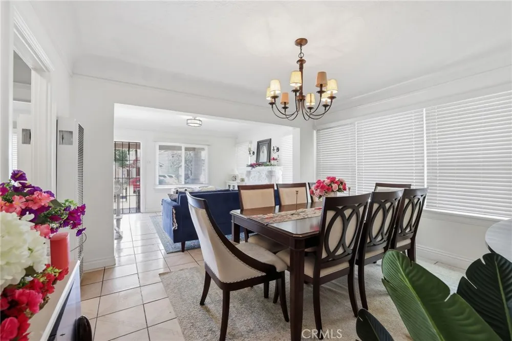549 W 12th Street San Pedro, CA 90731