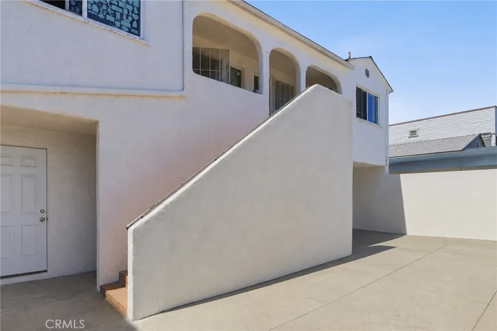 549 W 12th Street San Pedro, CA 90731