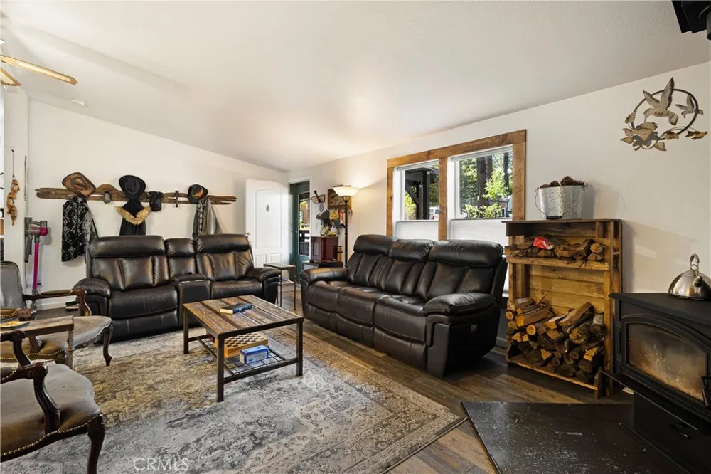 17214 Manzanita Street Stirling City, CA 95978