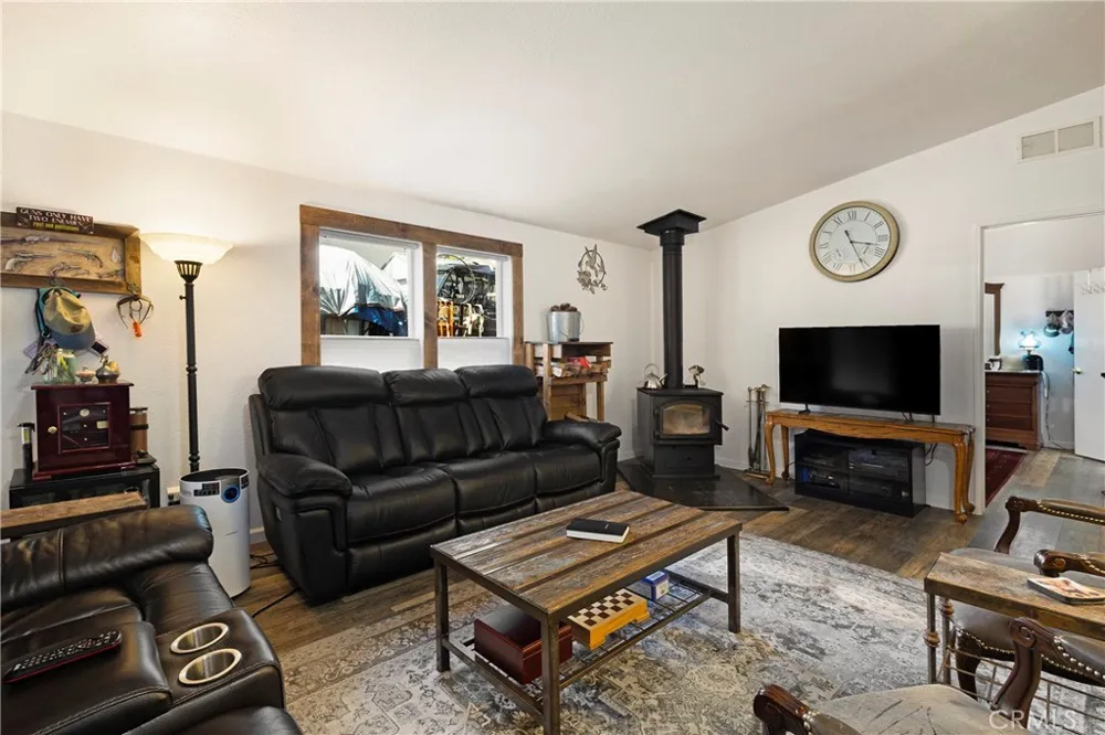 17214 Manzanita Street Stirling City, CA 95978