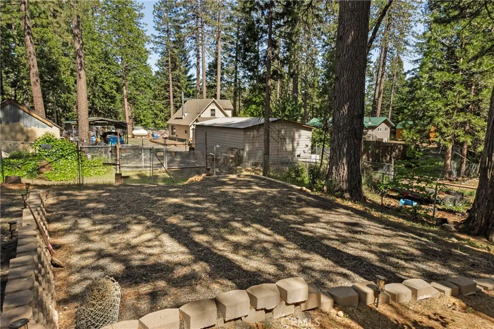 17214 Manzanita Street Stirling City, CA 95978
