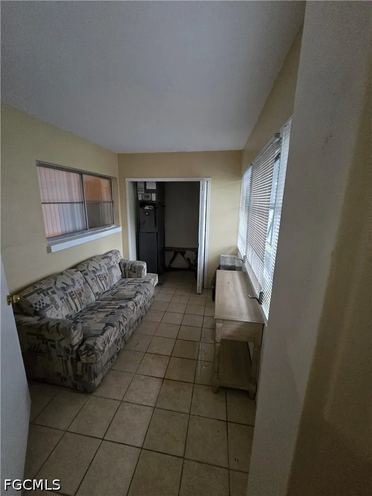 Victoria Drive #205 Cape Coral, FL 33904