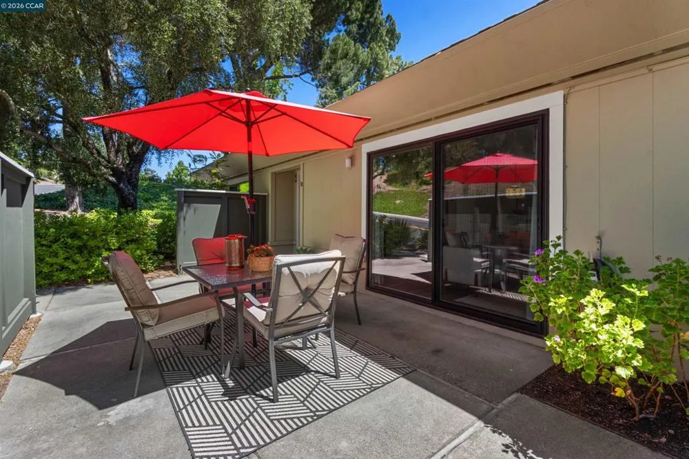 1500 Golden Rain Rd #1 Walnut Creek, CA 94595