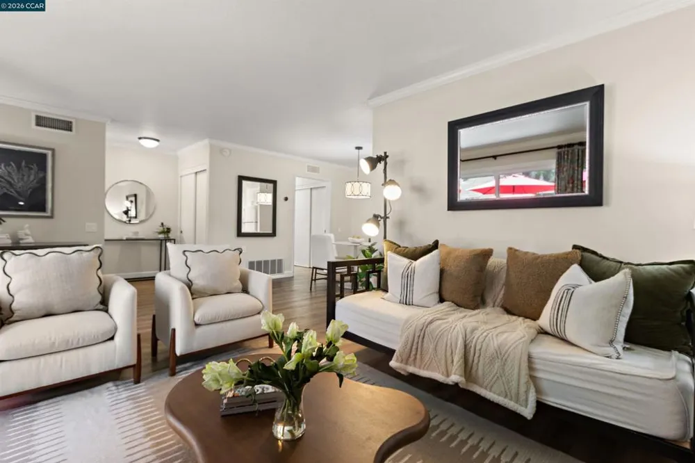1500 Golden Rain Rd #1 Walnut Creek, CA 94595
