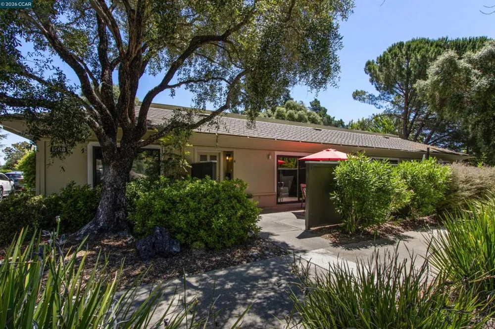 1500 Golden Rain Rd #1 Walnut Creek, CA 94595
