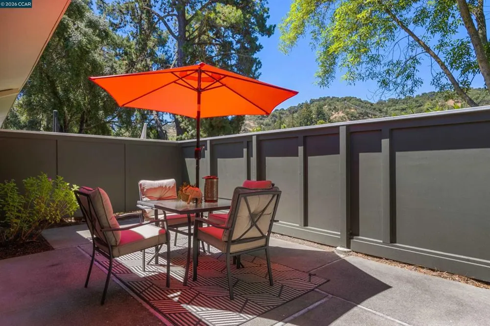 1500 Golden Rain Rd #1 Walnut Creek, CA 94595