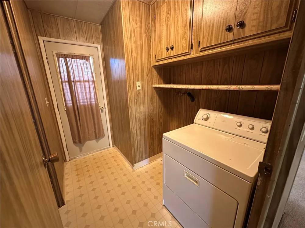 5647 Jones Clearlake, CA 95422