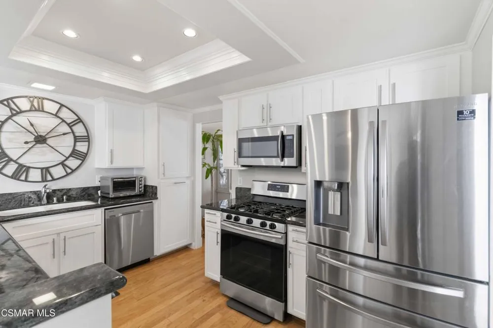 1230 S Westlake Boulevard #C Westlake Village, CA 91361