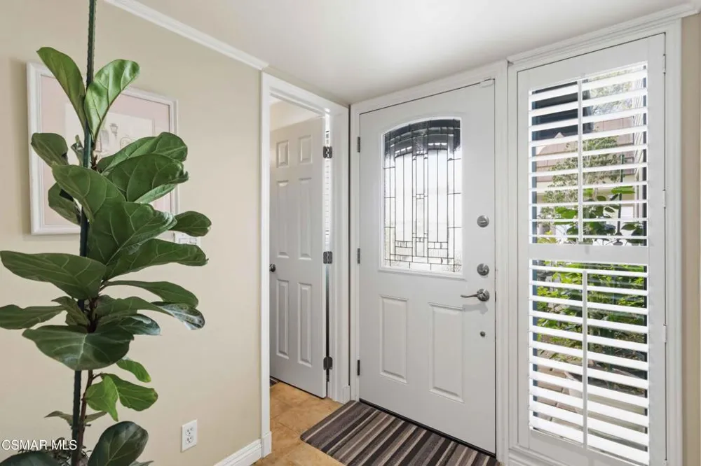 1230 S Westlake Boulevard #C Westlake Village, CA 91361