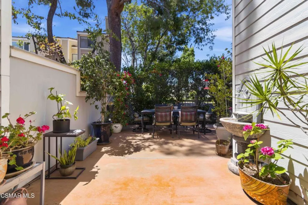 1230 S Westlake Boulevard #C Westlake Village, CA 91361