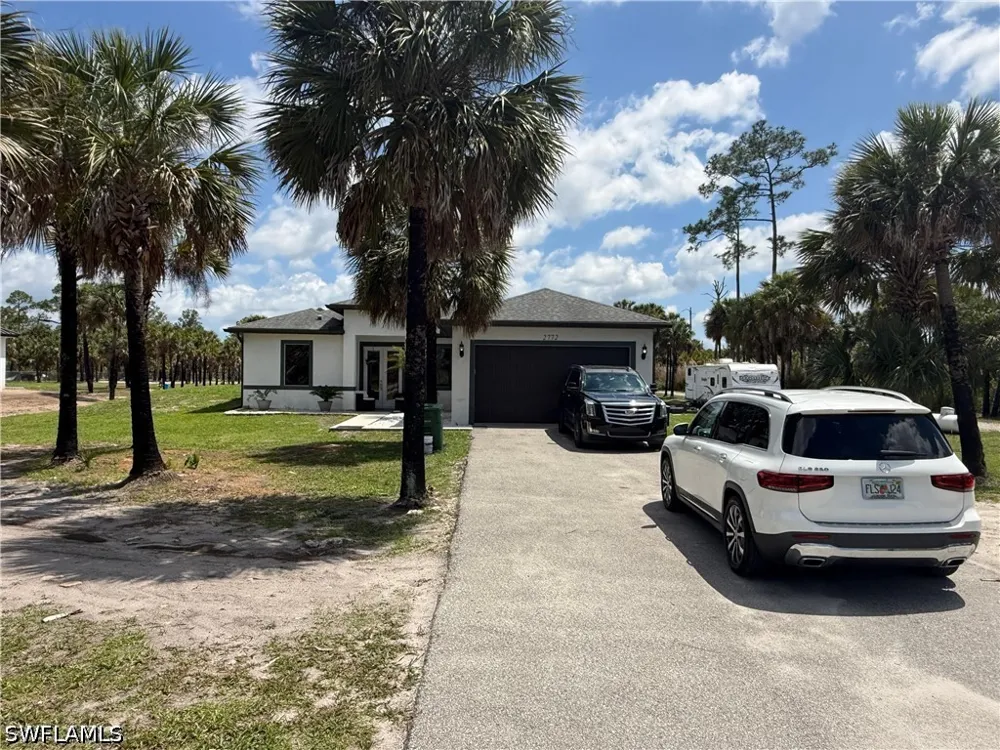 38th Avenue SE Naples, FL 34117