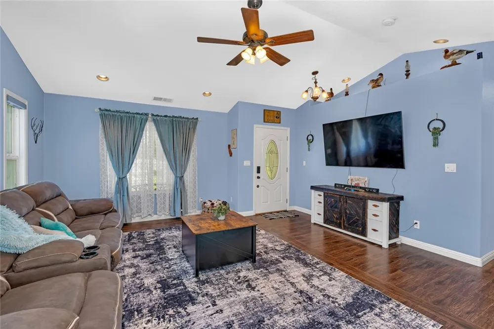 3363 Maravilla Coulterville, CA 95311