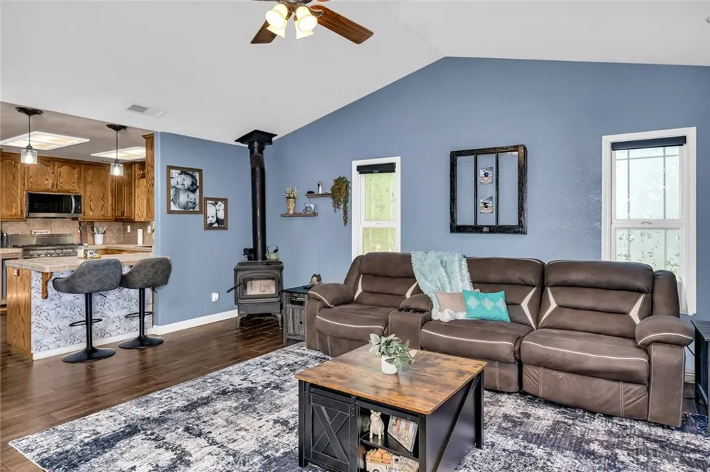 3363 Maravilla Coulterville, CA 95311