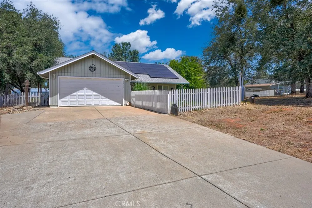 3363 Maravilla Coulterville, CA 95311