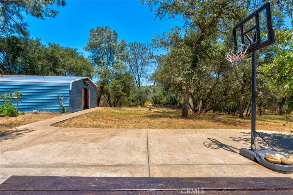3363 Maravilla Coulterville, CA 95311