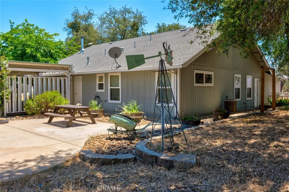 3363 Maravilla Coulterville, CA 95311