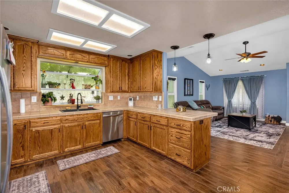 3363 Maravilla Coulterville, CA 95311