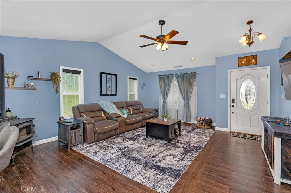 3363 Maravilla Coulterville, CA 95311