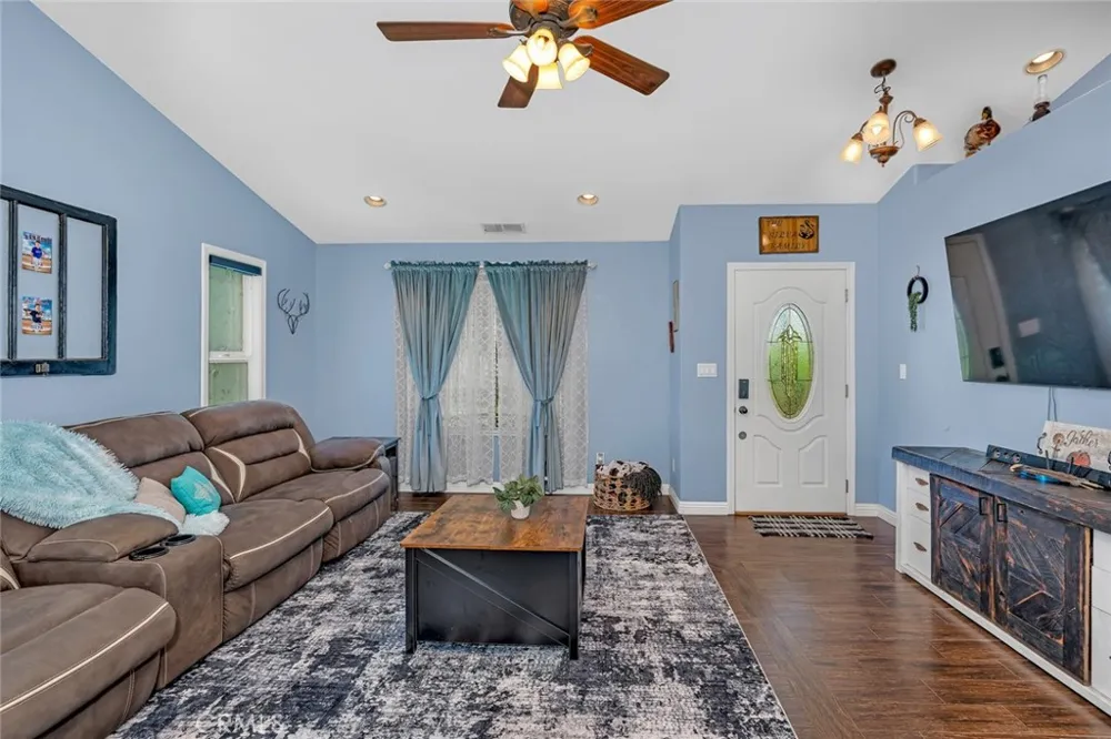 3363 Maravilla Coulterville, CA 95311