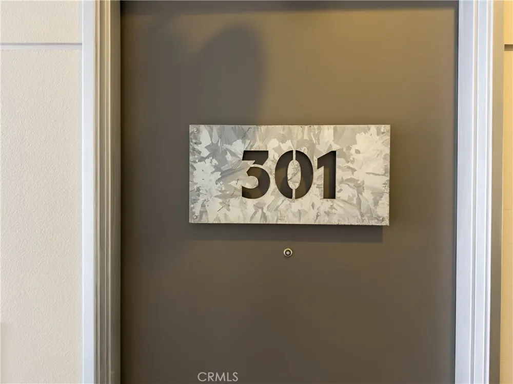 13320 Beach Avenue #301 Marina del Rey, CA 90292