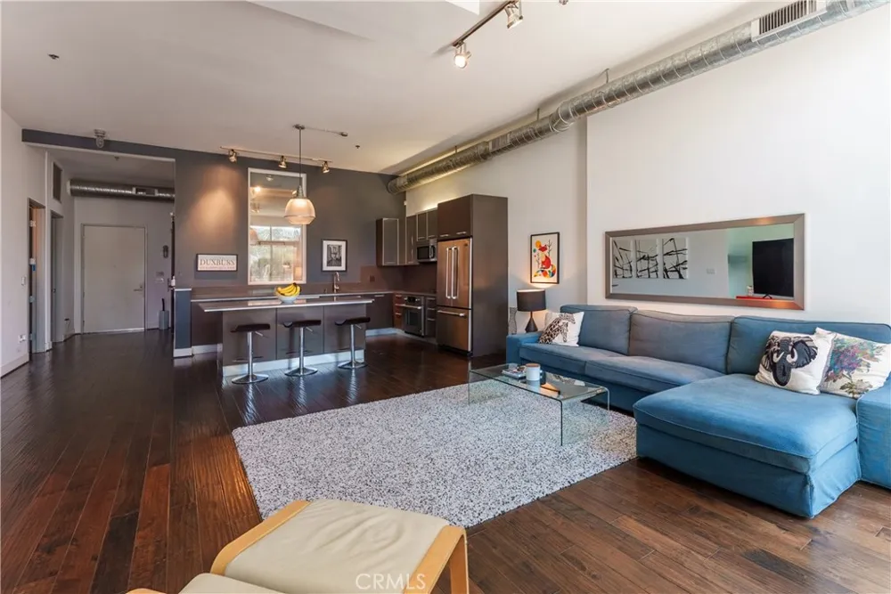 13320 Beach Avenue #301 Marina del Rey, CA 90292
