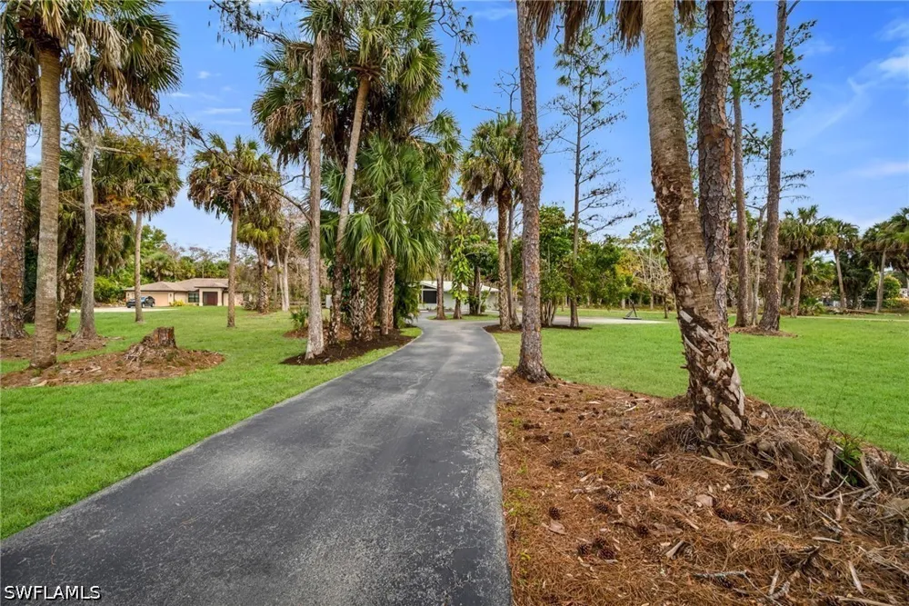23rd Street SW Naples, FL 34117