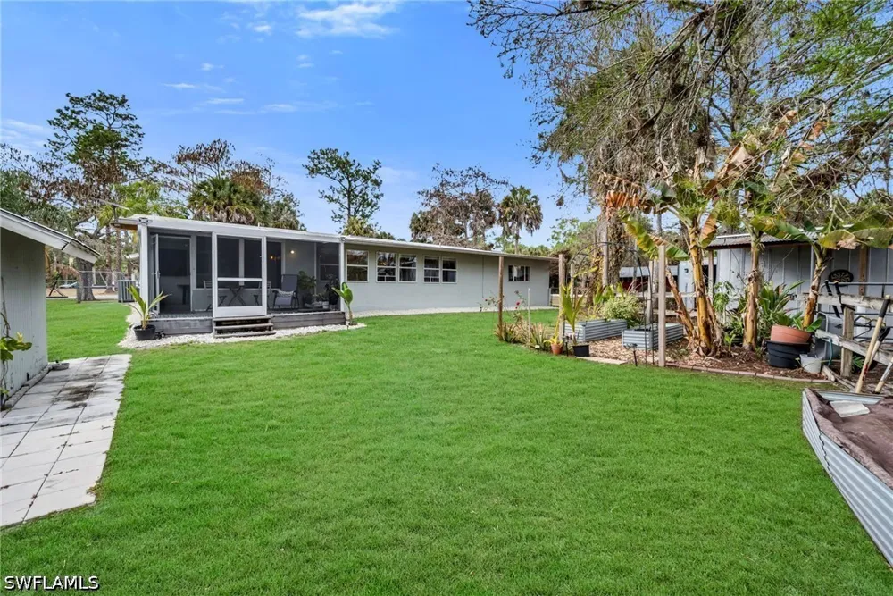 23rd Street SW Naples, FL 34117