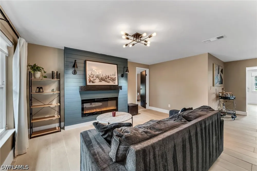 23rd Street SW Naples, FL 34117