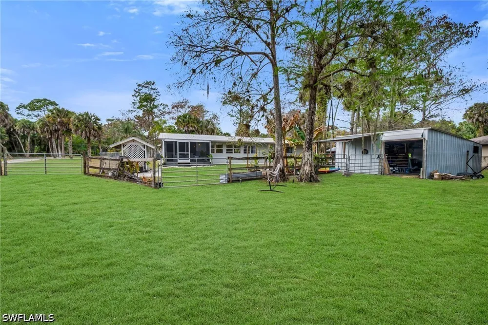 23rd Street SW Naples, FL 34117