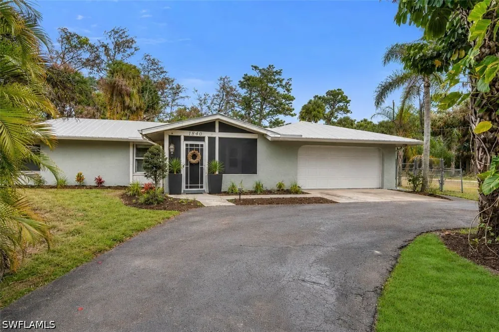 23rd Street SW Naples, FL 34117