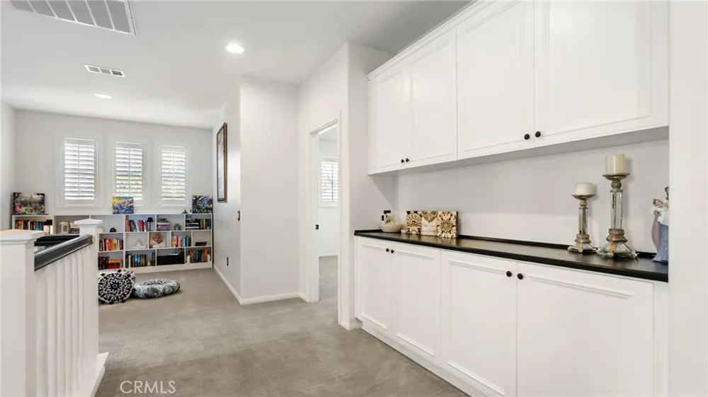 22238 Evening Star Court Saugus, CA 91390