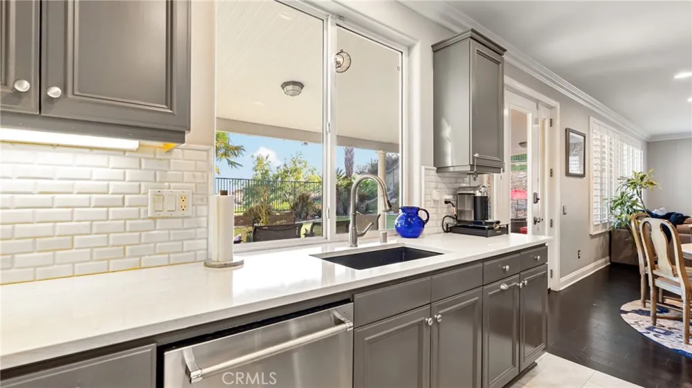 22238 Evening Star Court Saugus, CA 91390