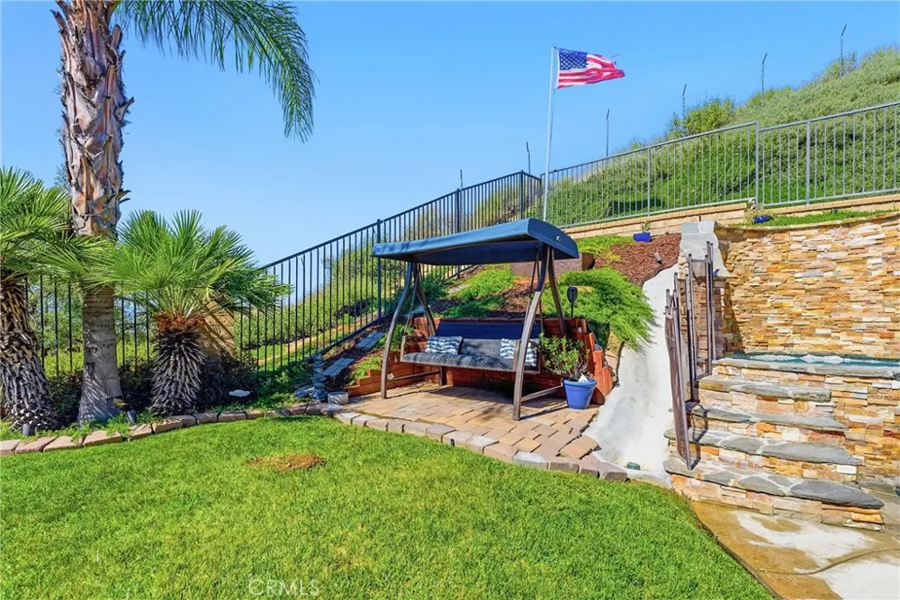 22238 Evening Star Court Saugus, CA 91390
