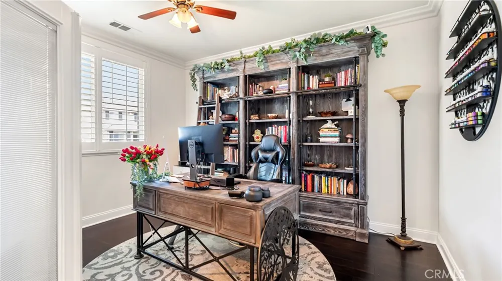 22238 Evening Star Court Saugus, CA 91390