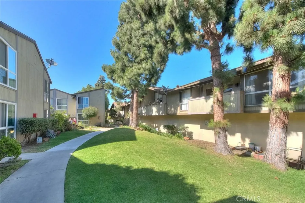 23240 Sesame #C Torrance, CA 90502