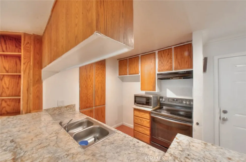 23240 Sesame #C Torrance, CA 90502