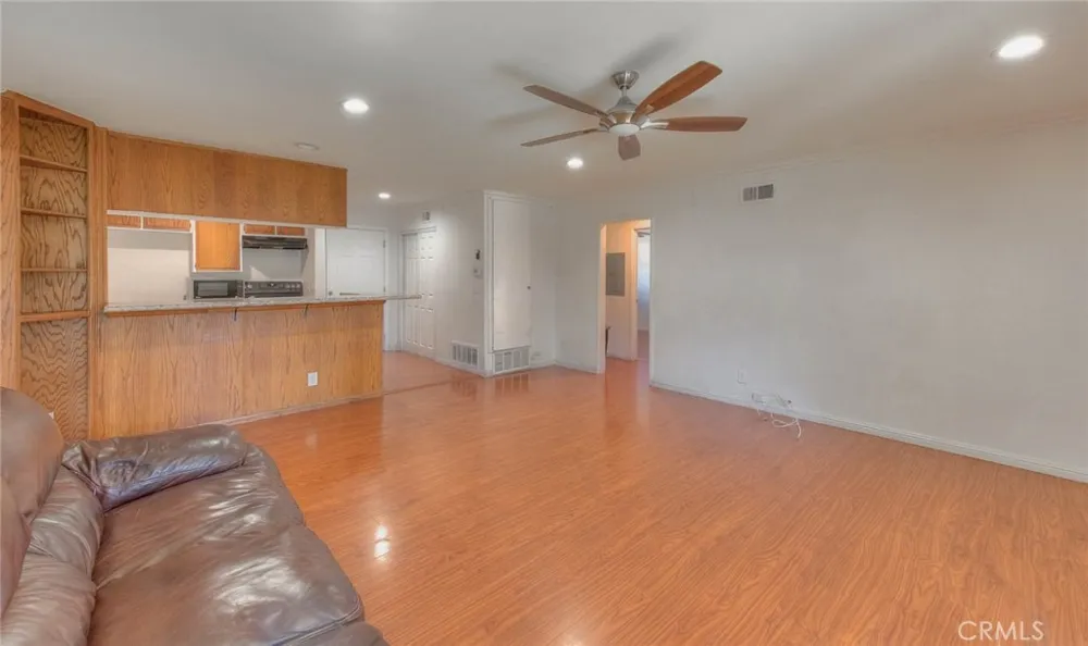 23240 Sesame #C Torrance, CA 90502