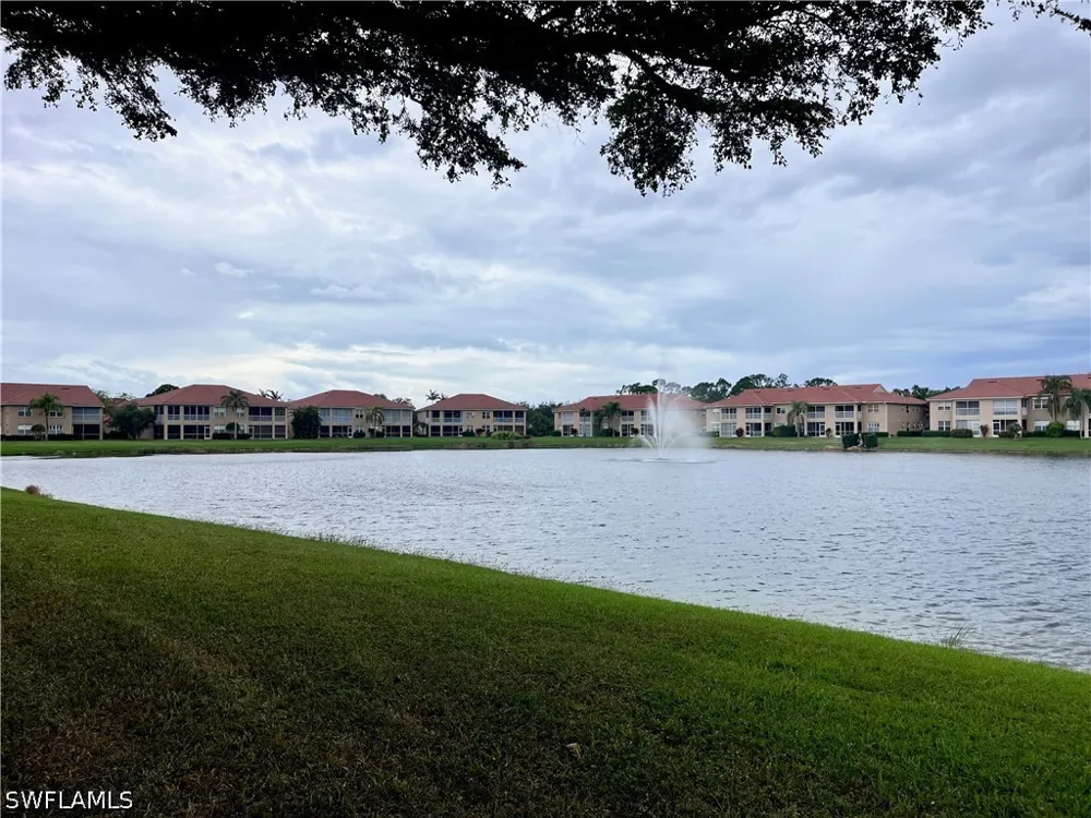 Huntington Lakes Circle #103 Naples, FL 34119