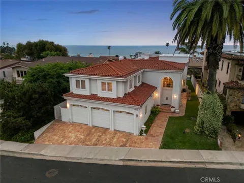 4026 Calle Lisa