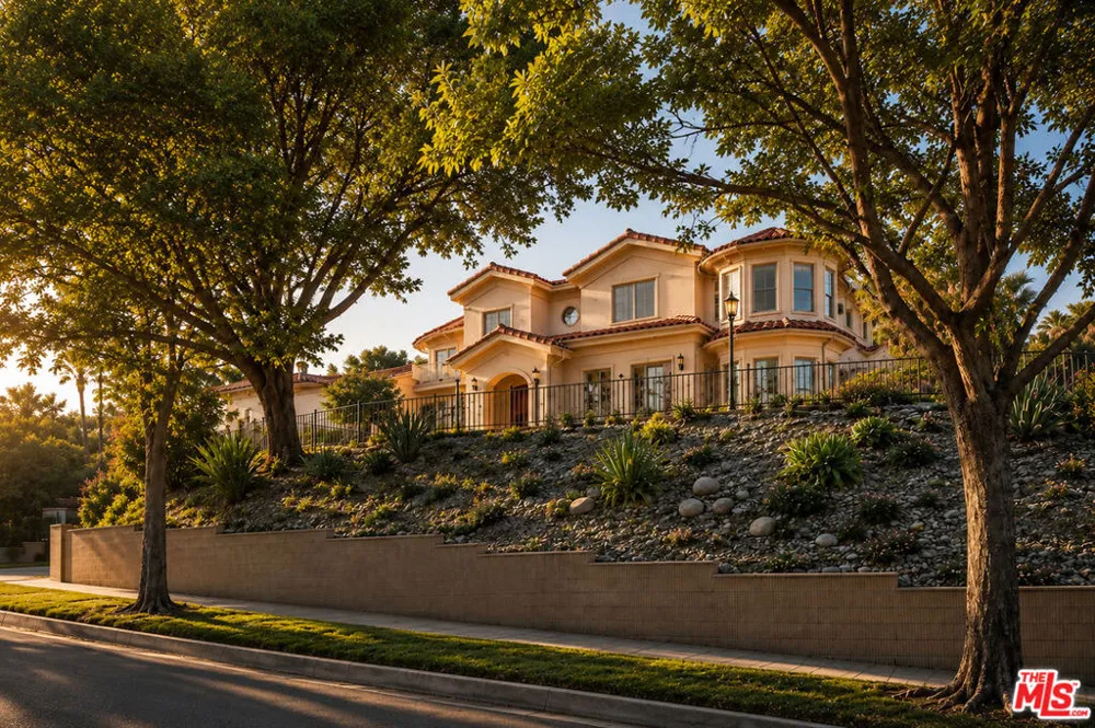 868 Braewood Court South Pasadena, CA 91030