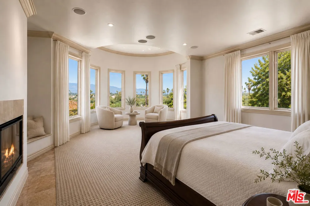 868 Braewood Court South Pasadena, CA 91030