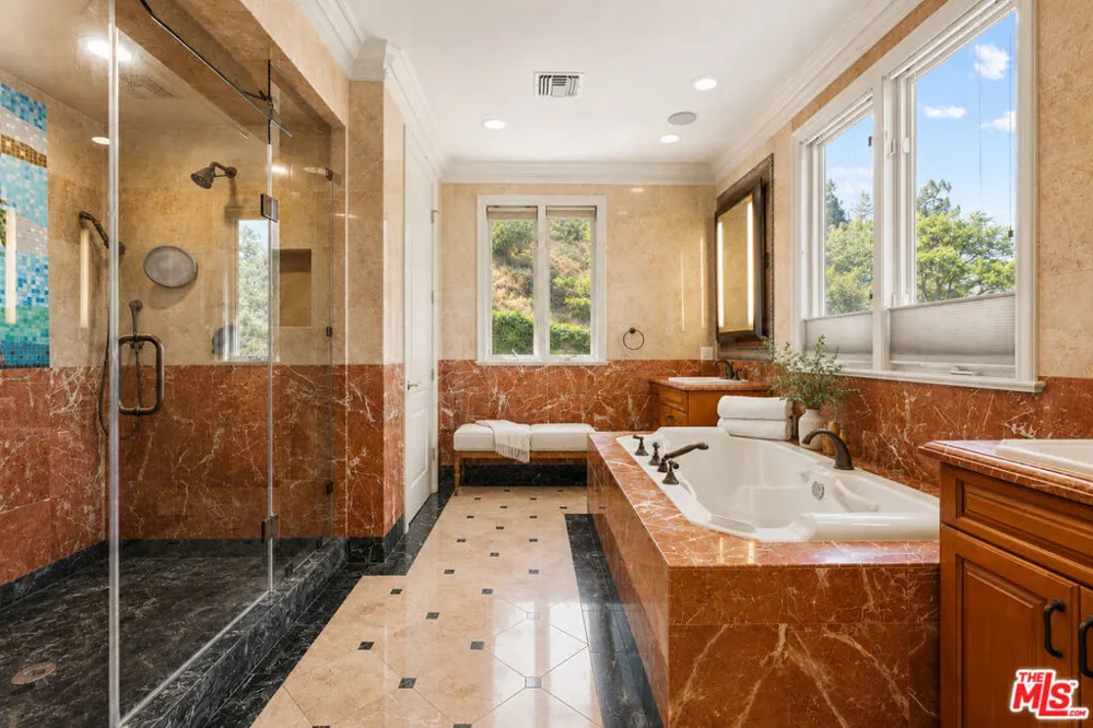 868 Braewood Court South Pasadena, CA 91030