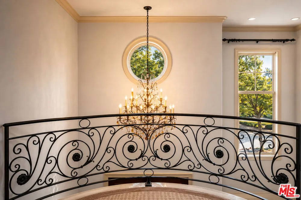 868 Braewood Court South Pasadena, CA 91030