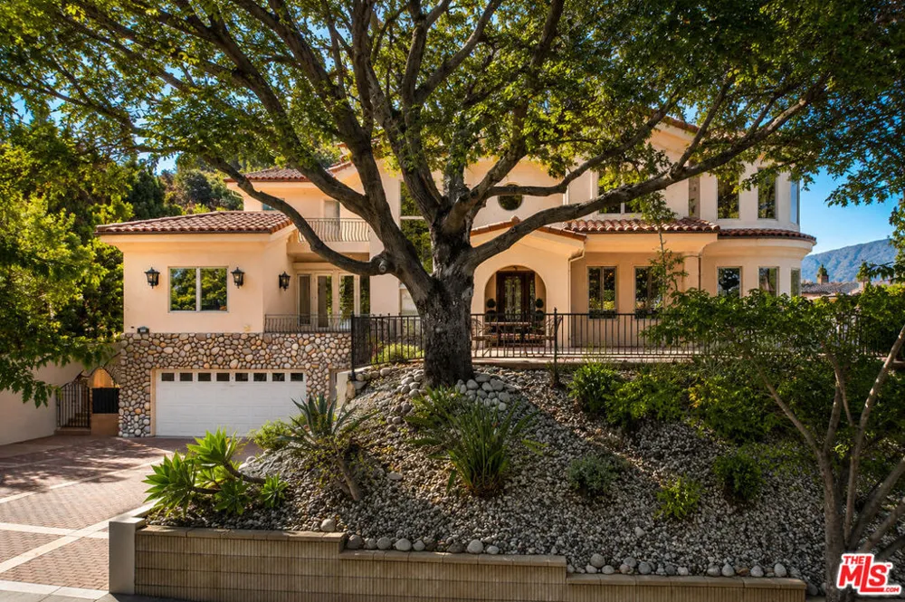 868 Braewood Court South Pasadena, CA 91030