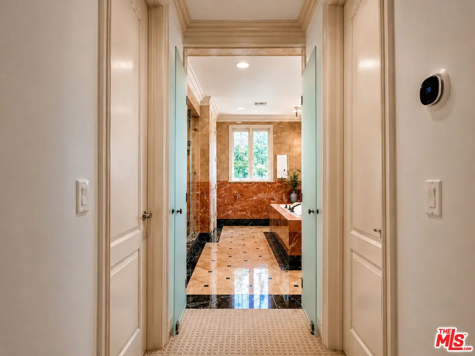 868 Braewood Court South Pasadena, CA 91030